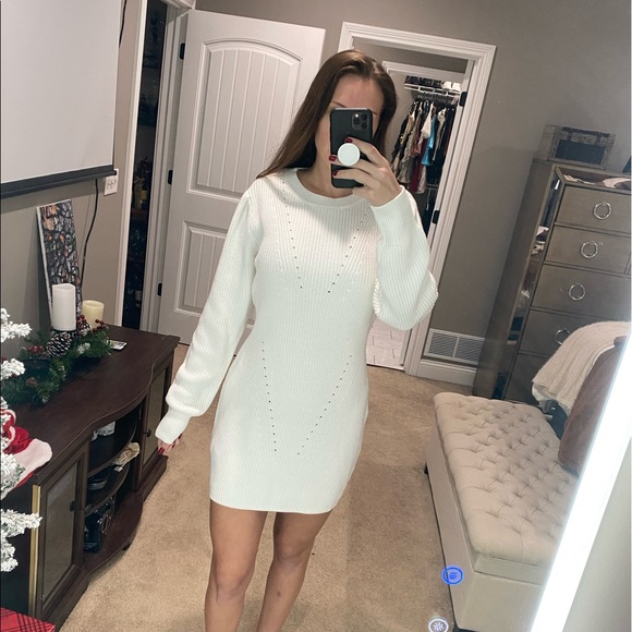 Super Cute White Sweater Dress 